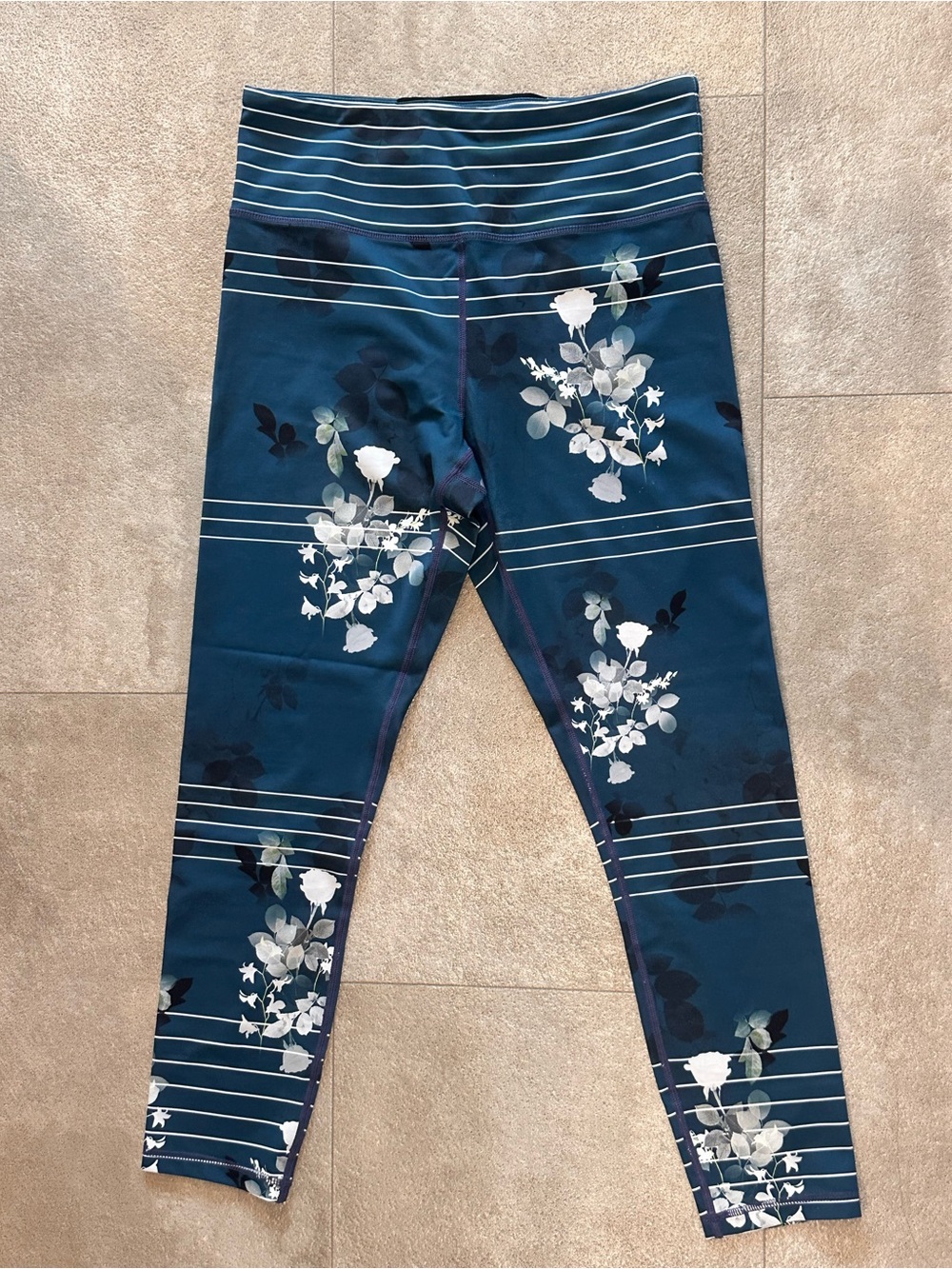 ZYIA Teal Floral Striped Active Leggings